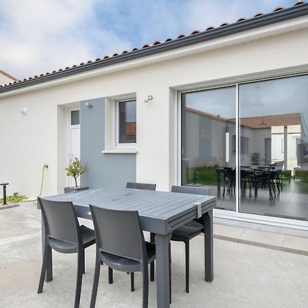 Maison Moderne Pour 7 Personnes A Saint-Michel-Chef-Chef Esterno foto