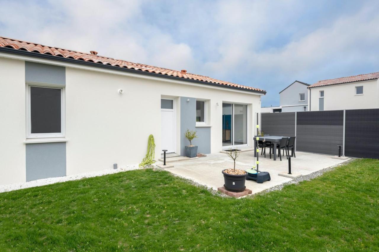 Maison Moderne Pour 7 Personnes A Saint-Michel-Chef-Chef Esterno foto