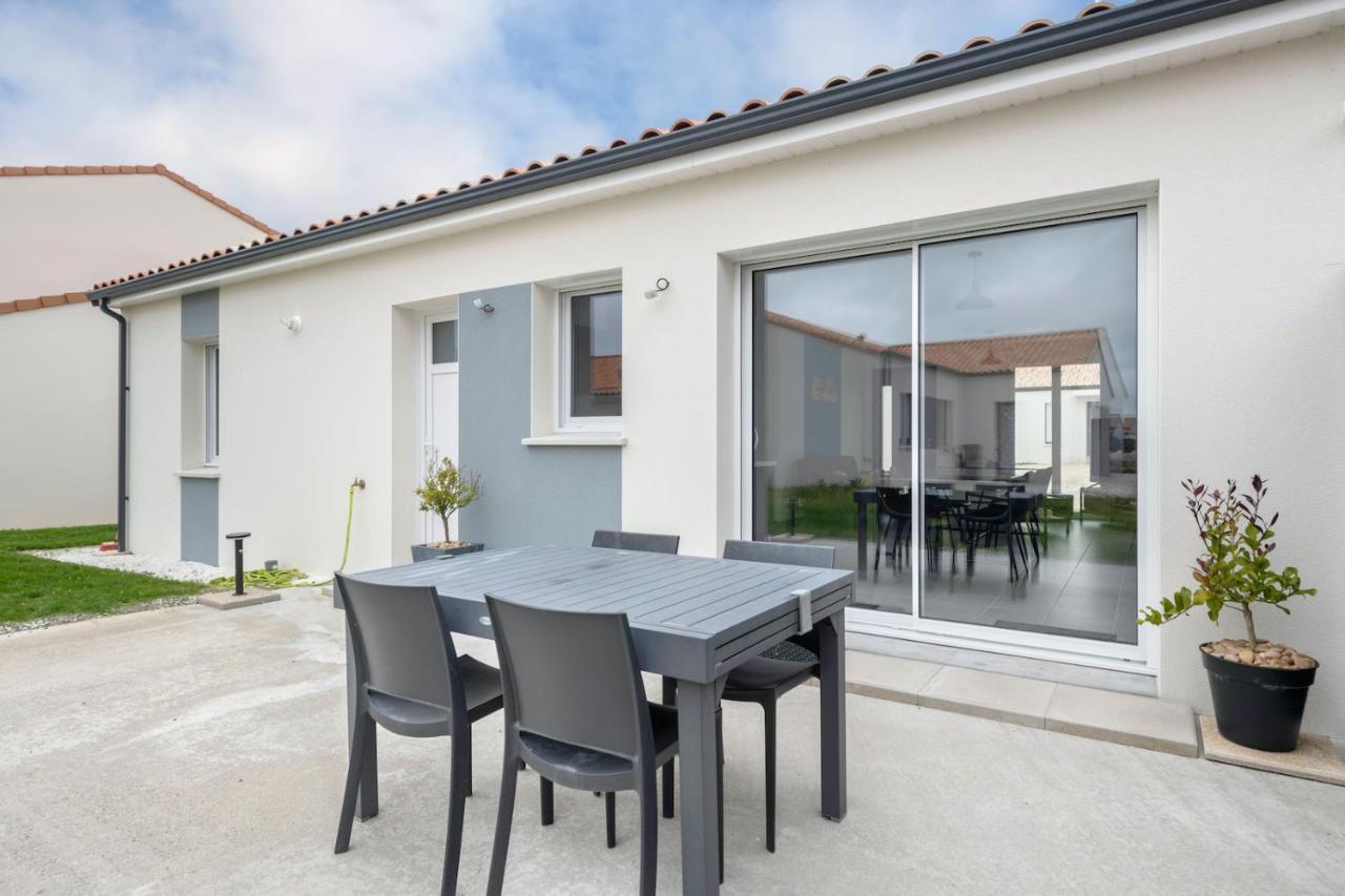 Maison Moderne Pour 7 Personnes A Saint-Michel-Chef-Chef Esterno foto